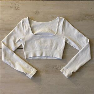 Long Sleeve Ribbed Crop Athletic Top